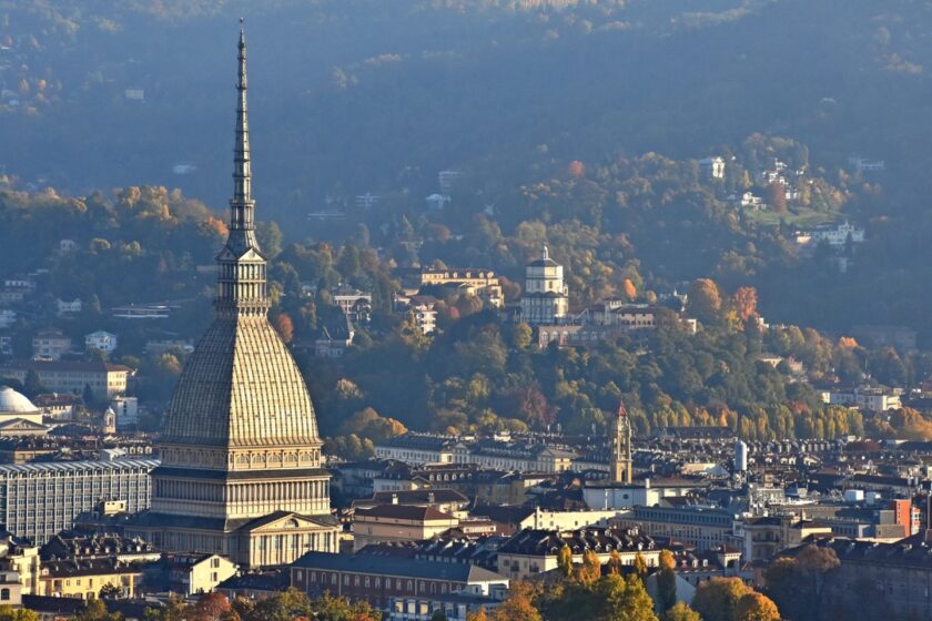l’immagine rappreenta una veduta di Torino, dove sono in programma diverse mostre a settembre 2025
