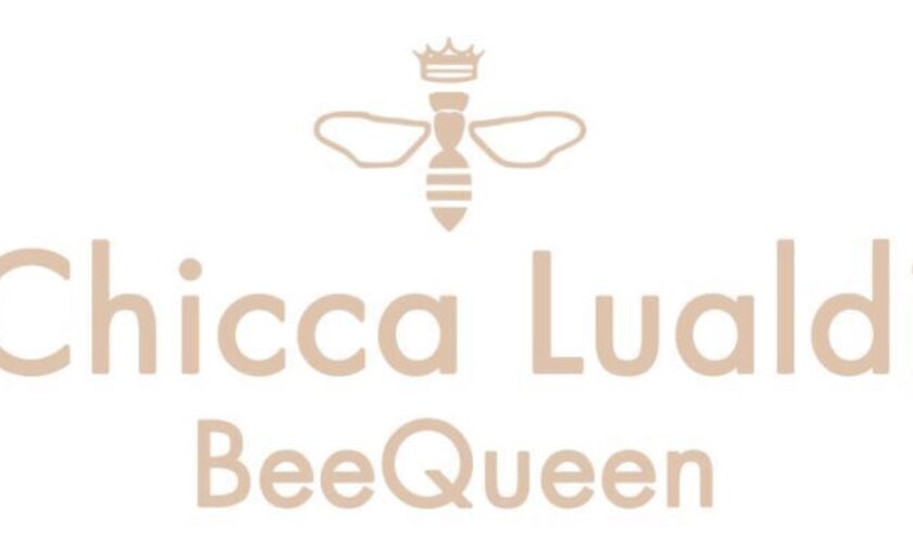 Logo Chicca Lualdi BeeQueen, marchio di moda prêt-à-porter donna fondato dalla stilista italiana